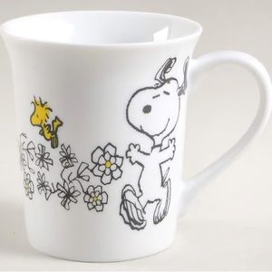 Peanuts Snoopy & Woodstock Floral Happiness Mug by ZRIKE